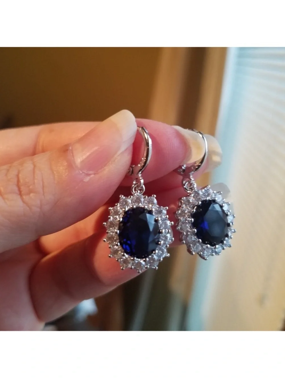 Swarovski Elements 925 Sterling Silver Blue Sapphire Diana Drop Earrings NEW